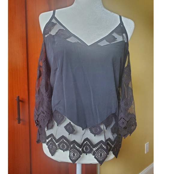 Gypsy 05 boho silk embroidered cold shoulder peasant blouse/top S - Picture 2 of 5